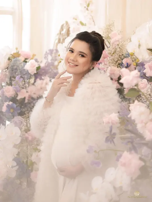 Maternity Shoot Audi Marissa (Instagram/fdphotography90)