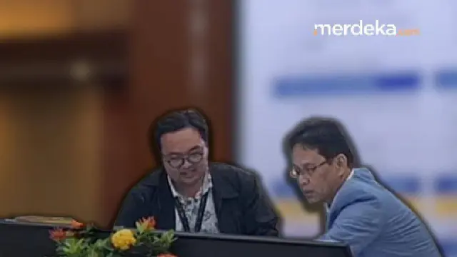 Momen Menkeu Purbaya Unik Sampai Duduk Lesehan Jelaskan Wartawan Kondisi Fiskal RI