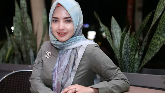 [Bintang] Yulia Mochamad
