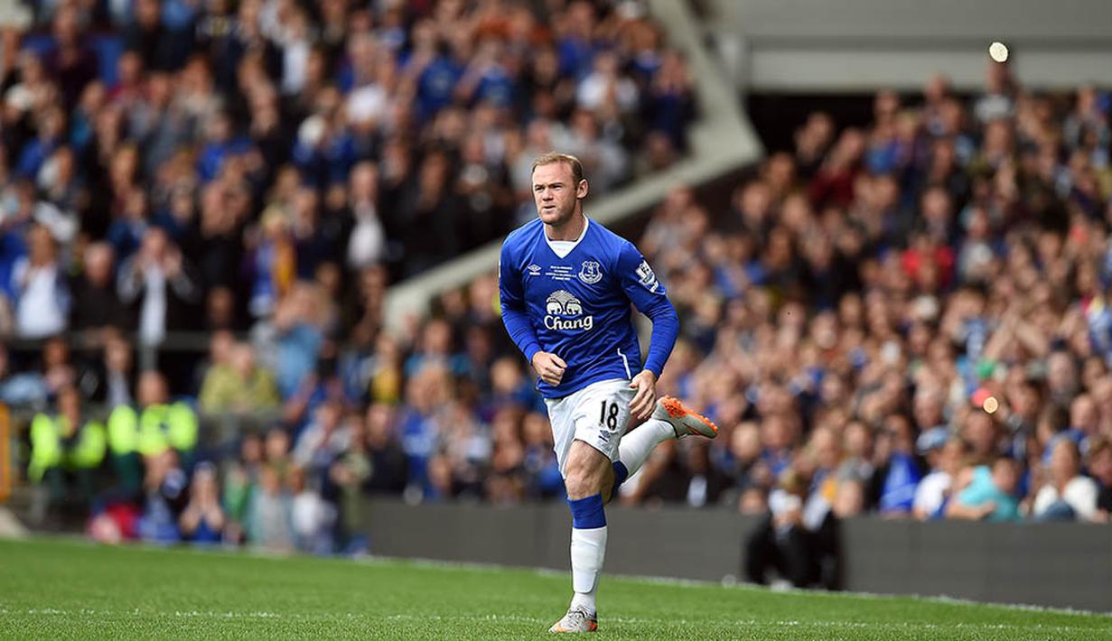 Sepertinya musim depan bisa dijadikan momentum bagi Wayne Rooney untuk kembali ke Everton dan menghabiskan kariernya di klub asal kota Liverpool itu. (AFP Photo/Paul Ellis)