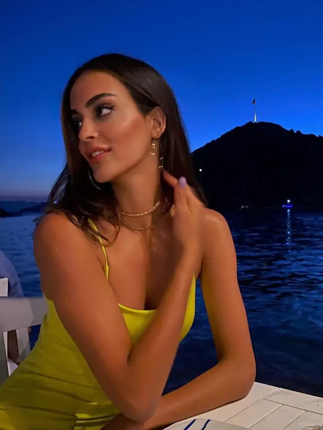Yagmur Mislina Kilic - Voli