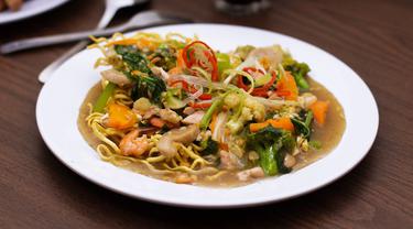 Cara Membuat Mie Titi Khas Makassar Lifestyle Fimela Com