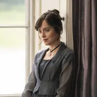 Dakota Johnson dalam film "Persiasion. (Foto: Netflix)