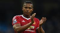 Antonio Valencia - Valencia memiliki karier cemerlang di United setelah bergabung dari Wigan Athletic pada 2009. Selama di Old Trafford pemain asal Ekuador ini mempersembahkan dua Liga Inggris, dua Piala Liga, satu Piala FA, dan satu Liga Europa. (AFP/Paul Ellis)