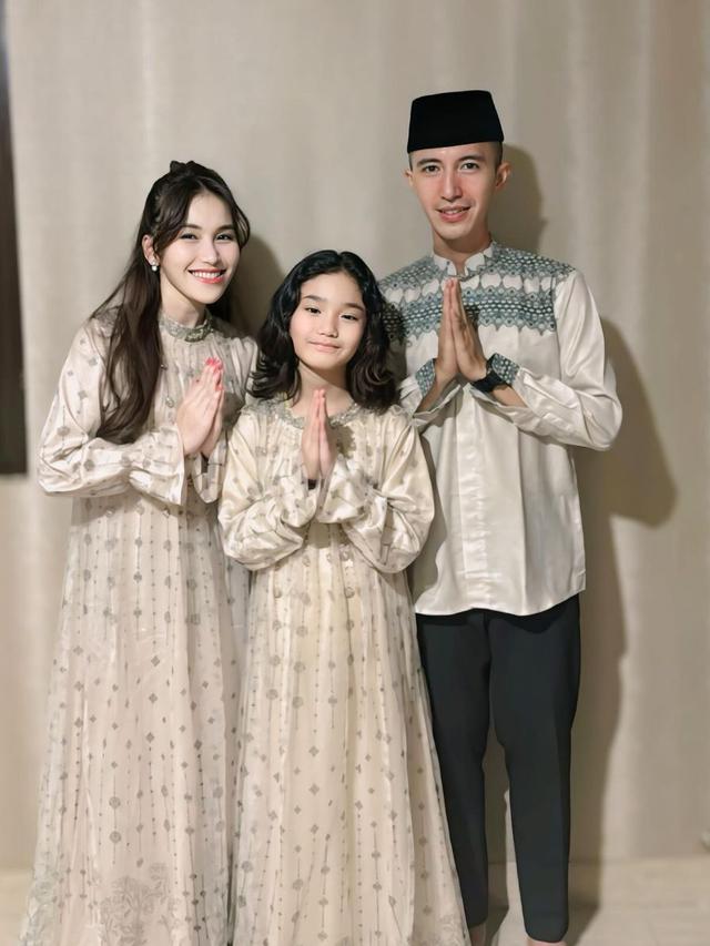 Ayu Ting Ting dan Muhammad Fardhana