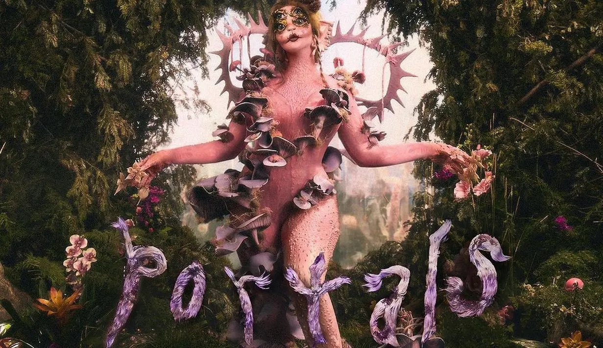 Dengan tubuh warna pink, telinga besar, mulut kecil, dan memiliki empat mata, penyanyi jebolan The Voice US itu dianggap mengerikan. [Foto: IG/littlebodybigheart].