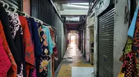 Kondisi Pasar Tanah Abang yang tak terurus dan banyak toko tutup (Vatrischa Putri Nur Sutrisno/Liputan6.com)