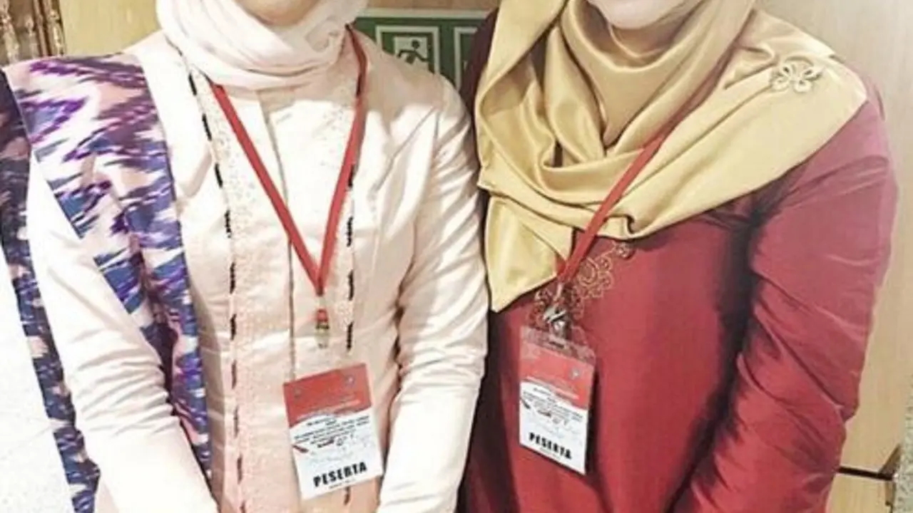 Adelia Wilhelmina dan Priska Paramita