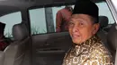 Mantan Ketum PPP Hamzah Haz seusai mendatangi gedung KPK, Jakarta, Senin (27/4/2015). Mantan wapres RI itu mengaku kedatangannya untuk menjenguk mantan Ketum PPP, Suryadharma Ali (SDA). (Liputan6.com/Helmi Afandi)