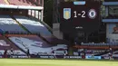 Aston Villa menghadapi Chelsea dalam lanjutan Liga Inggris di Villa Park Stadium, Birmingham, Inggris, Minggu (21/6/2020). Chelsea menaklukkan Aston Villa 2-1. (Cath Ivill/Pool via AP)