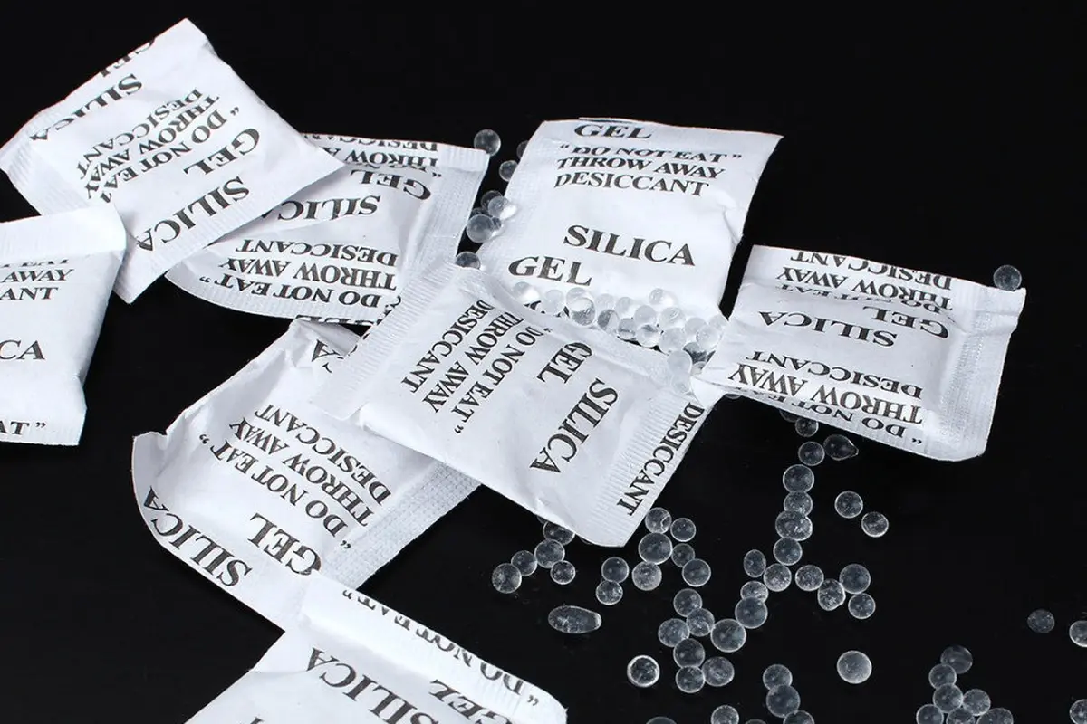 [Bintang] Sering Dianggap Nggak Guna, Ternyata Ini 5 Manfaat Silica Gel