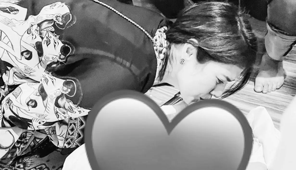 Carissa Puteri menyampaikan salam perpisahan. "Innalillahi wa Inna Ilaihi Roji’un. Selamat jalan Papa Naif tersayang," tulisnya. (Foto: Instagram/ carissa_puteri)