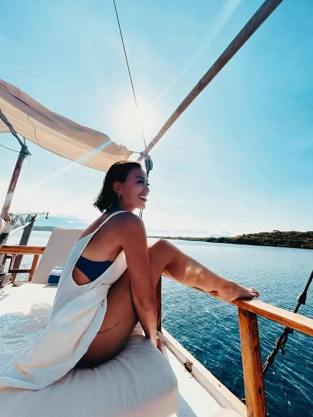 Adam Rosyadi Kekasih Agnez Mo