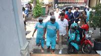Polisi menangkap 5 dari 11 terduga pelaku perampokan truk kontainer bermuatan pakaian senilai Rp1,8 miliar di Pantura Pemalang. (Foto: Liputan6.com/Polres Pemalang)