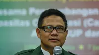 Ketua Umum PKB Muhaimin Iskandar memberi keterangan pers usai penandantanganan MoU di Gedung DPP PKB, Jakarta, Kamis (7/1). Kerjasama tersebut pengembangan dan peningkatan kapasitas organisasi antar BUP dan PKB.  (Liputan6.com/Faizal Fanani)