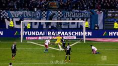 Berita video salah satu aksi Leon Bailey pada Bundesliga 2017-2018 yang mengangumkan. This video presented by BallBall.