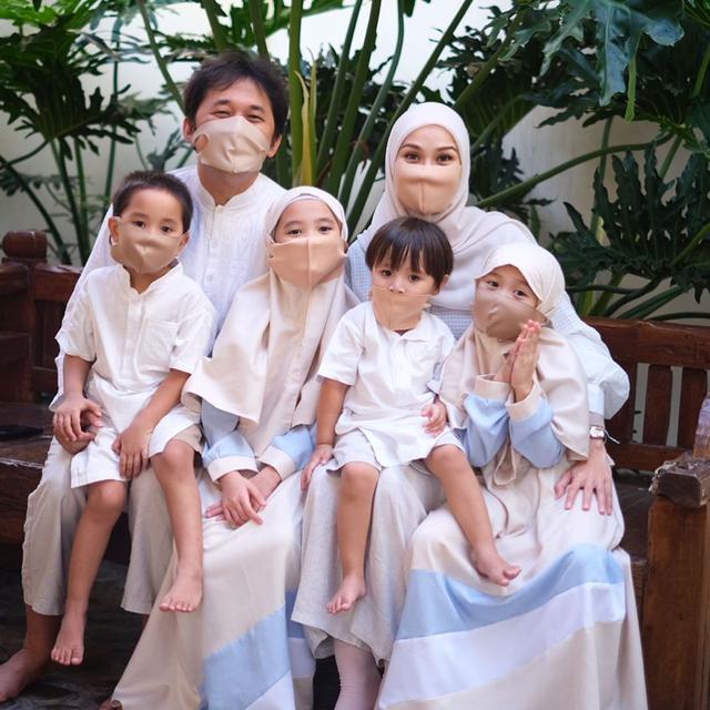 [Fimela] Zaskia Adya Mecca