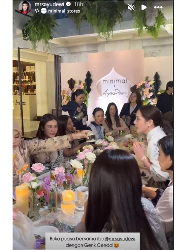 6 Potret Artis di Acara Kolaborasi Busana Koleksi Ramadhan Ayu Dewi, Ada Geng Cendol