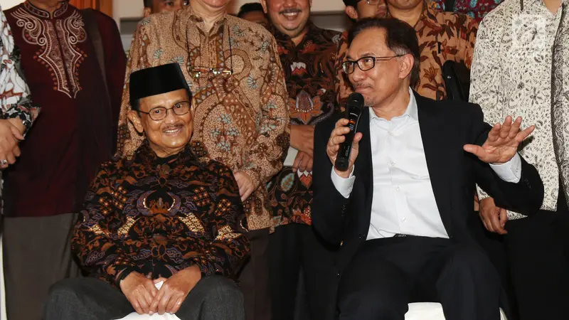 Anwar Ibrahim Temui BJ Habibie