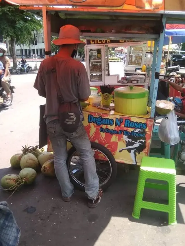 7 Potret Plesetan Nama Jualan dari Seleb Terkenal Ini Bikin Geleng Kepala