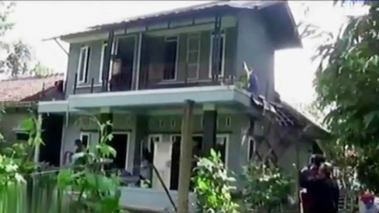 VIDEO: 52 Rumah di Tasikmalaya Rusak Akibat Gempa 5,4 SR
