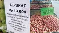 6 Cara Promosi Penjual Alpokat Ini Unik, Bikin Geleng Kepala