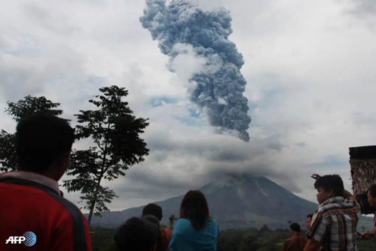 sinabung-4-131106.jpg
