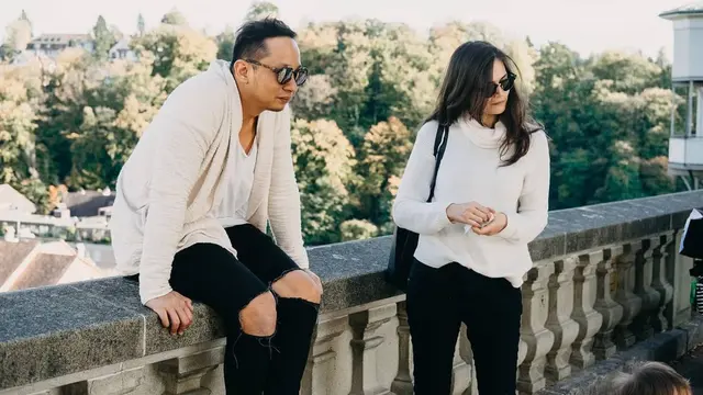 Anniversary Pernikahan ke-6, Ini 6 Potret Mesra Ringgo Agus Rahman dan Sabai Dieter
