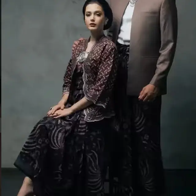 Aditya Zoni dan Yasmine
