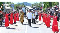 Presiden Joko Widodo pada Jumat (23/2/2024), meresmikan pelaksanaan Instruksi Jalan Daerah (IJD) di Kabupaten Bolmong, Provinsi Sulut.