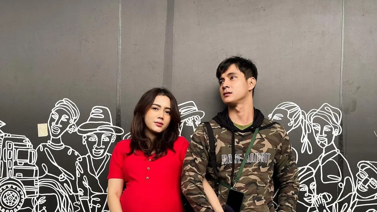 Carlo Milk dan Evelyne Andhini menantikan kelahiran anak kedua (Foto: Instagram/@carlomilk)