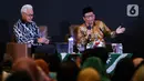 Calon Presiden Ganjar Pranowo bersama Calon Wakil Presiden Mahfud MD di sela acara dialog terbuka bersama Muhammadiyah di Kampus Universitas Muhammadiyah Jakarta (UMJ) Ciputat, Tangerang Selatan, Banten, Kamis (23/11/2023). (Liputan6.com/Herman Zakharia)
