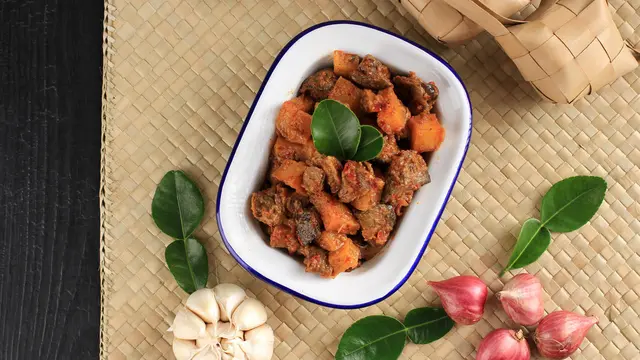 15 Makanan yang Enak Menemani Momen Lebaran di Rumah, Sudah Tahu Mau Masak yang Mana?