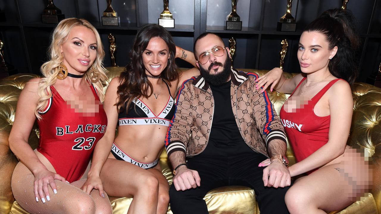 Jessi Jeyn boyinboglar