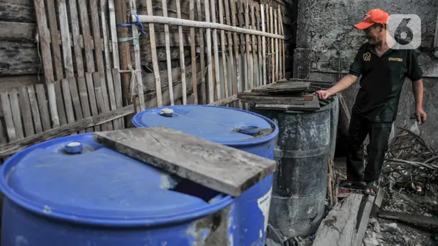 Air Pikulan Masih Jadi Primadona Warga Pesisir Jakarta
