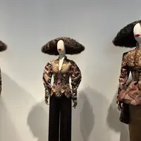 Terinspirasi dari Batik Sekar Jagat khas Madura, Nusanova 2.0 menghadirkan koleksi yang menampilkan sisi modern tanpa meninggalkan nilai budaya Indonesia. (Foto/Dok: Nusanova 2.0)