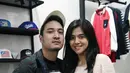 Disc Jockey (DJ)  Putri Una atau lebih dikenal dengan DJ Una kini tengah menanti anak pertama buah cintanya dengan DJ Rama. Meski sempat menjadi perbincangan warganet terkiat kehamilannya, ia mengaku tak ambil pusing. (Nurwahyunan/Bintang.com)