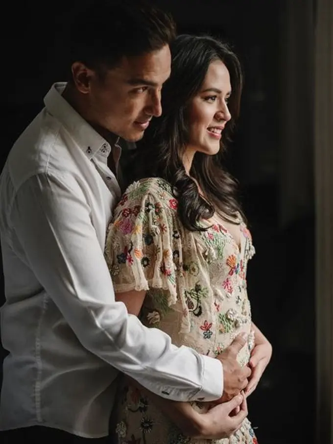 [Bintang] Raisa dan Hamish Daud