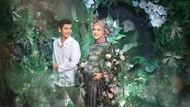 9 Gaya Maternity Shoot Ria Ricis dengan Ragam Tema, Pakai Kostum Peri Hutan-Baju Serba Hitam