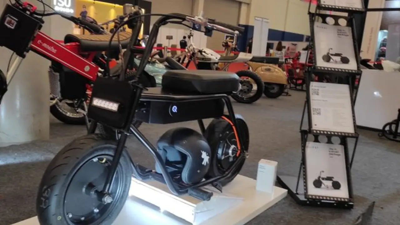 Motor Listrik Karya Anak Bangsa Ini Curi Perhatian di GIIAS 2021 (Arief A/Liputan6.com)