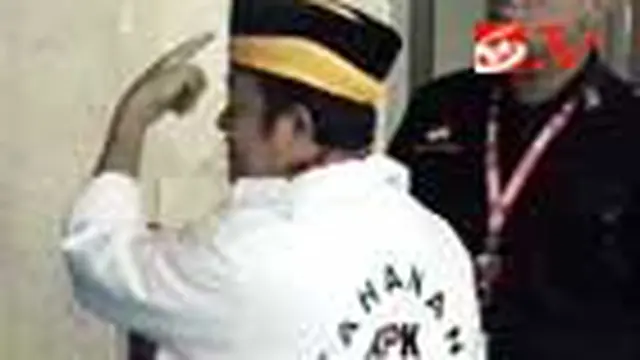 Berbaju Tahanan, Amran Kembali Diperiksa