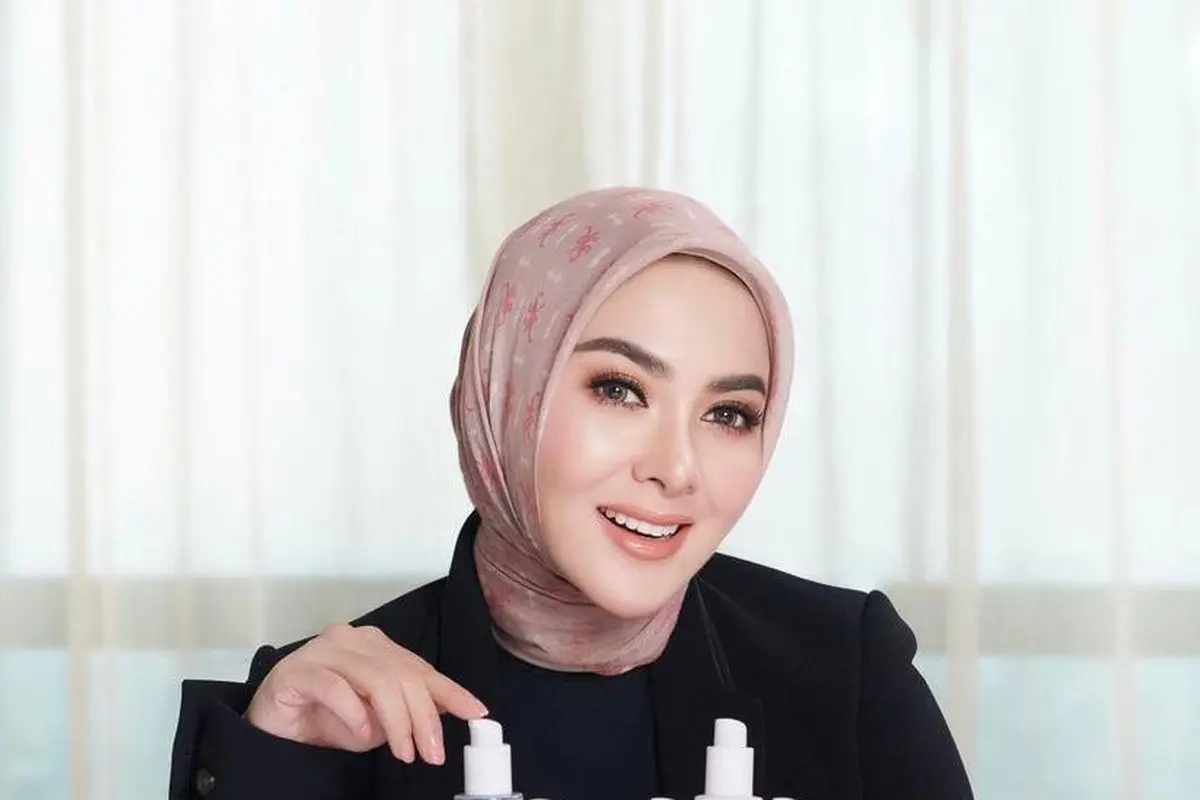 5 Rahasia Cantik Syahrini di Usia 40 Tahun, Skip Komentar Negatif hingga Cintai Diri Sendiri