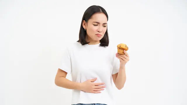 4. Lapar atau Hanya Kebiasaan? Kenali Pemicu Emosional [Dok/freepik.com]