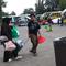 Penumpang bus Antar Kota Antar Provinsi (AKAP) saat tiba di Terminal Kampung Rambutan, Jakarta Timur, Rabu (25/3/2026). (Kapanlagi.com/Budy Santoso)