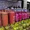 Polisi membongkar praktik pengoplosan gas elpiji 3 kilogram subsidi ke dalam tabung non-subsidi berukuran 12 kilogram hingga 50 kilogram. (Liputan6.com/Ady Anugrahadi)