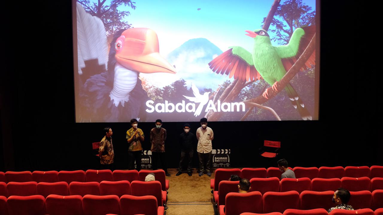 Kartun Karya Anak SMK Kudus Menarik Perhatian Pengunjung Balinale Festival 2021