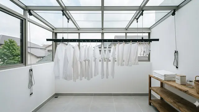 Model Tempat Jemuran Anti Kehujanan Minimalis. Gemini