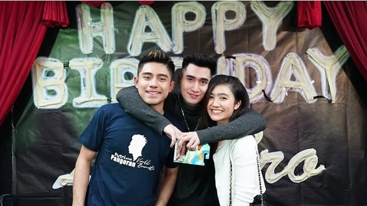 7 Momen Perayaan Ulang Tahun Verrel Bramasta ke-24, Febby Rastanty Jadi Sorotan