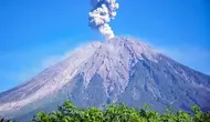 Pemuda Nekat Mendaki Semeru Berakhir Tersesat