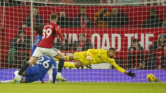 Foto: Aksi Scott McTominay Cetak Brace saat MU Tampil Solid Mengalahkan Chelsea